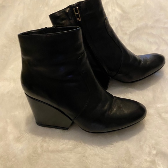 Robert Clergerie Black Toots Leather Wedge Ankle Boots 37 - Picture 11 of 16